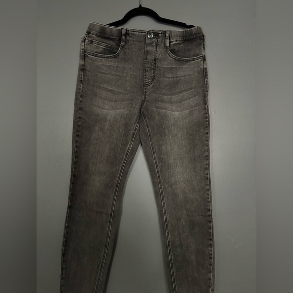 Tribal Gray Skinny Jeans with Distressed Look - Picture 6 of 9